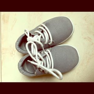 Toddler shoes